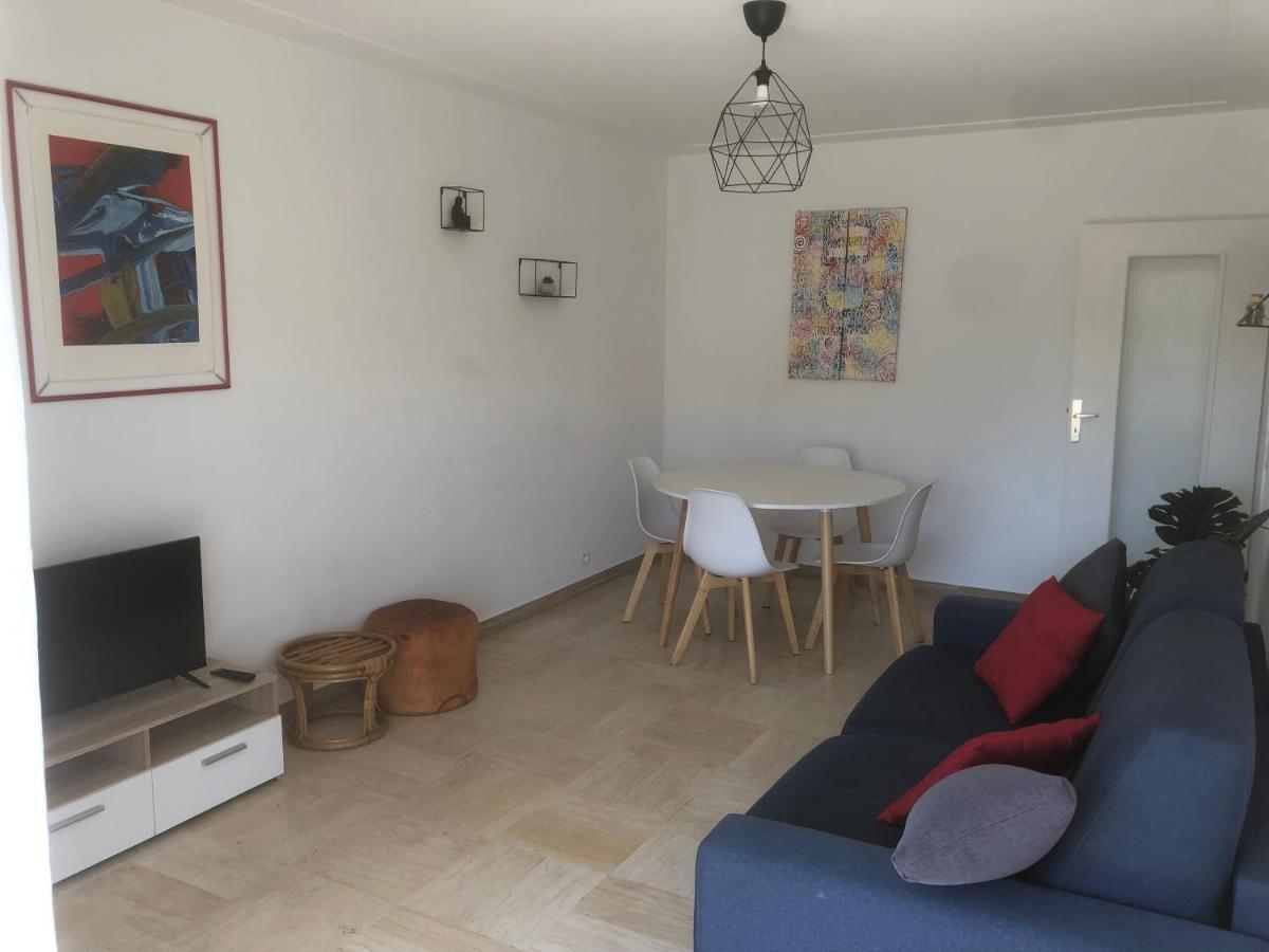 2 Pieces Nice Malaussena Apartment Luaran gambar